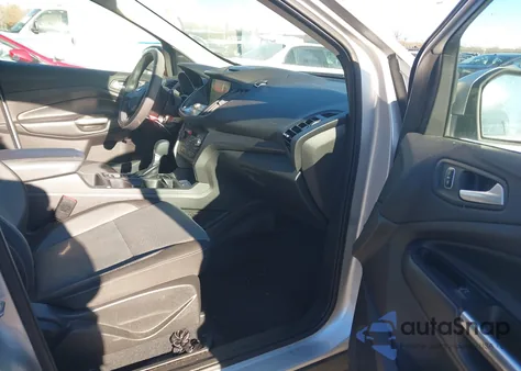 2017 Ford Escape Se from USA, damaged, VIN 1FMCU0GD2HUB00949